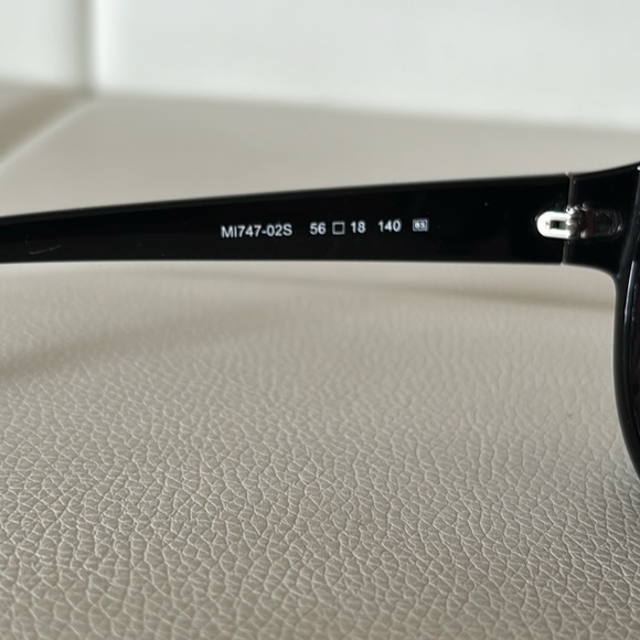 Missoni Sunglasses - Picture 4 of 5